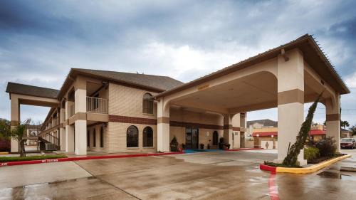 Deer Park Hotel | SureStay Hotel by Best Western Deer Park