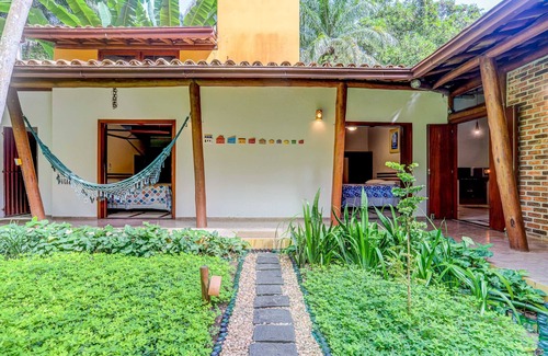 Itacare House | Surf Camp com Piscina Para 7 Pessoas Pertoda Praia da Concha. Aceitamos Pet