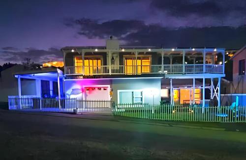 Wavecrest House | Surf n Sea Beachfront Holiday Home