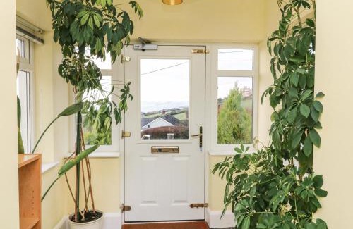 Woolacombe Apartment | Surf View