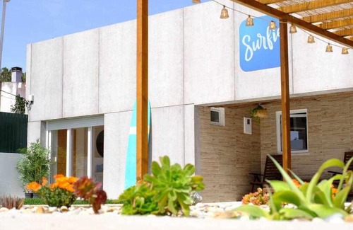 Charneca de Caparica e Sobreda Villa | Surfie Surf Beach e Adventure