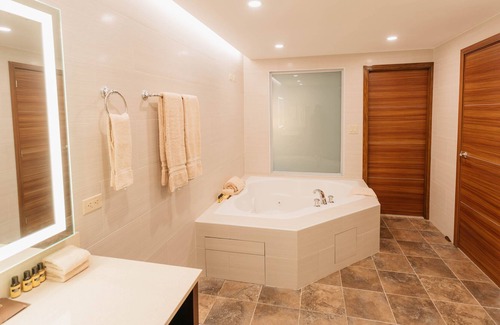 Susupe Hotel | Surfrider Resort Hotel
