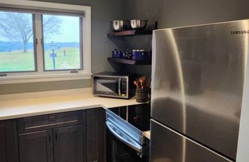 Waterbury Center Apartment | Suss View Suites-Sterling Mtn.