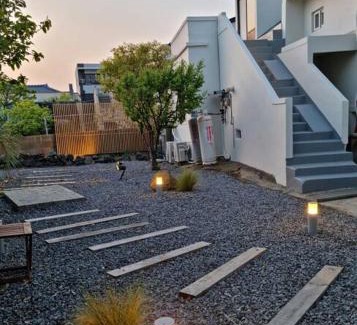 Hallim House | Susu Jutaek - Beautiful Sunset at Hanlim and Aewol