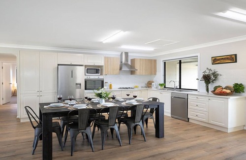 Sutton Forest House | Sutton Forest Retreat - Jimmy's Homestead