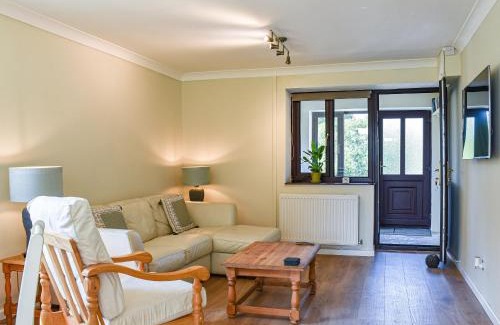 Gowerton House | Swallow Cottage