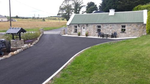 Swinford House | Swallows Cottage