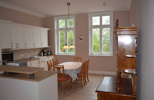 Hof Redentin Apartment | Swan Lake - Redentin Manor