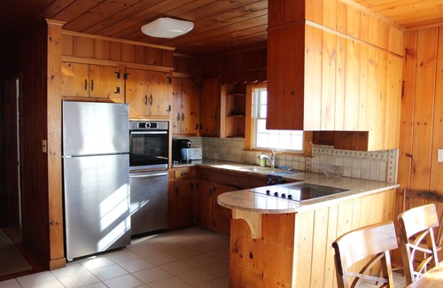 Madaket House | SWEEPING OCEAN VIEWS, HEAR THE SURF, 1 MINUTE WALK TO MADAKET BEACH