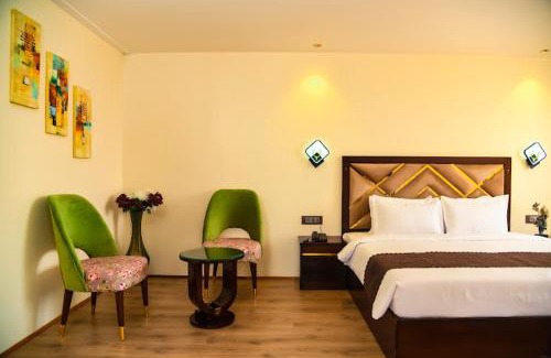 Police Bazar Hotel | Sweet Dreams Resort