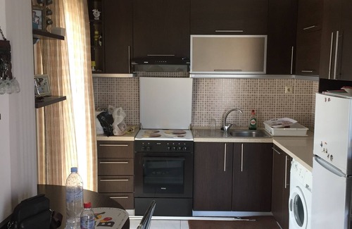 Katerini Apartment | Sweet family home walk to the beach