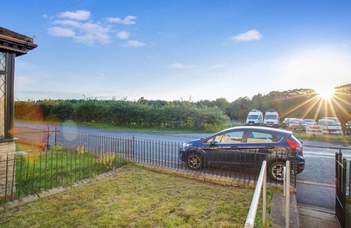 North Bitchburn House | Sweet Home with Backyard in Howden-le-Wear for 3