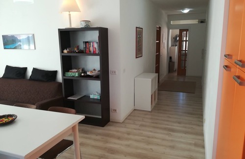 Bardolino Apartment | SWEET IRENE DELUXE top location Center & Beach Sunny Balcony WiFi Aircond Garage