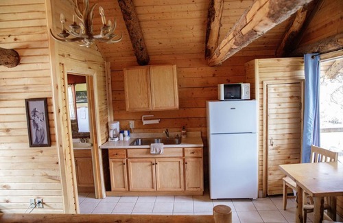 Sevier Cabin | Sweetwater Springs Cabin