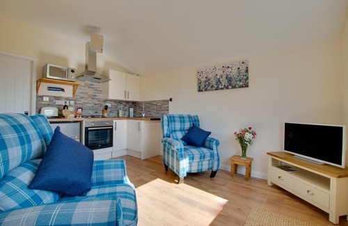 Etchinghill House | Swift - One Bedroom House, Sleeps 2