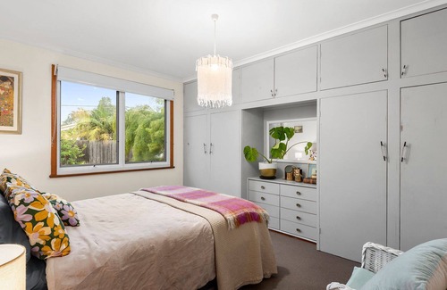 Queenscliff House | Swims at Santa Casa - Queenscliff