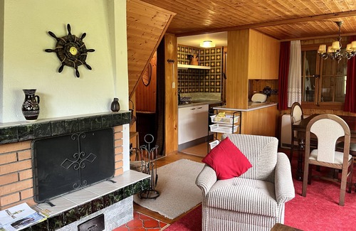 Plaffeien Ski Chalet | Swiss chalet, in a quiet, not overlooked, 10min of the famous Black Lake !