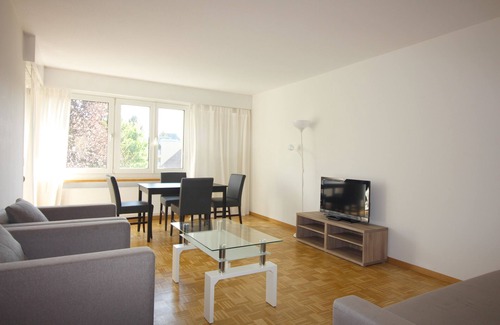 Oerlikon Apartment | Swiss Star Zurich Oerlikon