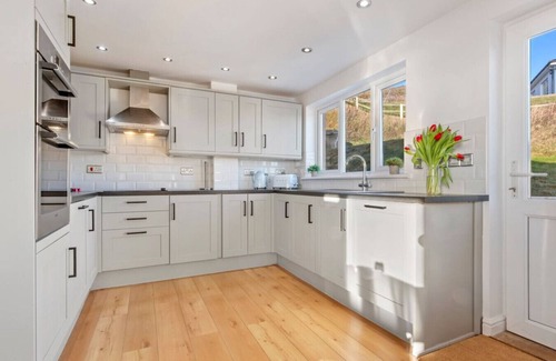 Penycwm House | Swn Y Don - Modern Luxury Steps from Newgale Beach Bliss