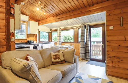 Bronaber Cottage | SWN YR AFON - NO 333, pet friendly, with a garden in Trawsfynydd