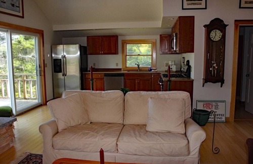 New Harbor House | SYLVAN The Moorings, ocean views, close to Pemaquid beach!