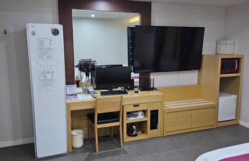 Yeongtong-gu Hotel | Symphony Hotel
