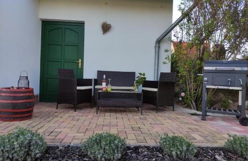 Balatonszemes House | Szőlőhegyi házikó - Cottage in the vineyard