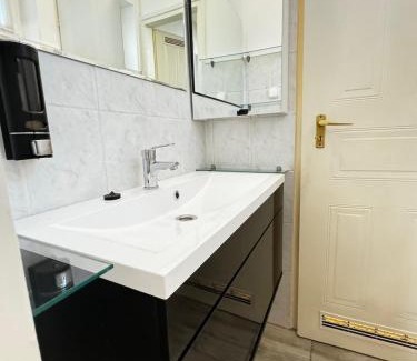 Gyor Apartment | SZE Business Apartman