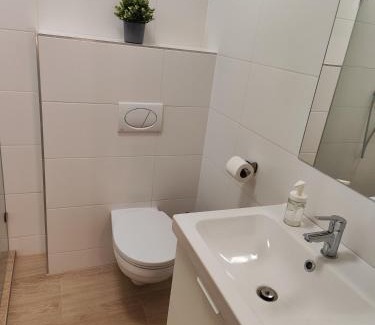 Paks Apartment | SzeCu Apartmanház