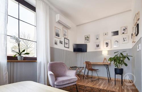 Chorzow House | Sztygarka. Pensjonat Pod Wieżą Katowice Chorzów