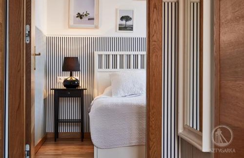 Chorzow House | Sztygarka. Pensjonat Pod Wieżą Katowice Chorzów