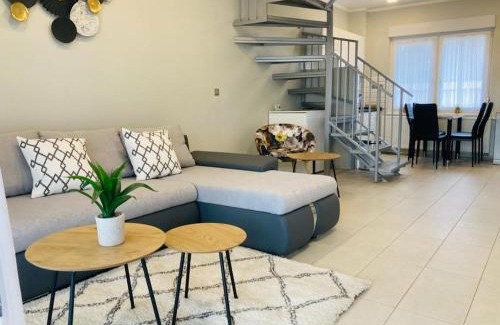 Balatonszarszo Apartment | Tóparti Apartmanház