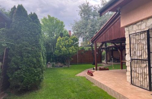 Lakitelek Apartment | Tőserdei Vendégház