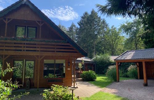 Norg House | 't Holten Huus - Puur genieten in het bos.
