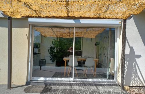 Aurec-sur-Loire House | T1 Cosy "Clairefont" Terrasse privée vue Loire dans Maison