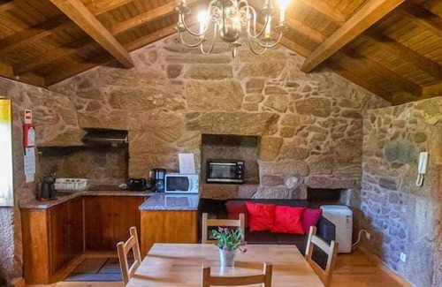Codecoso House | T1 holiday home with barbecue, 1.5 km from the Public Discovery Pool