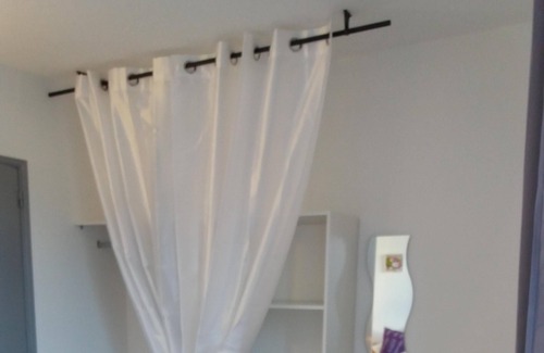 Aubin Apartment | T2 35m ² on the ground floor with private courtyard 5 minutes from the thermal baths. 3 stars
