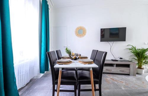 Saint-Cyr-l'Ecole Apartment | T2 48m2 neuf, centre ville, 3min à pied de la gare