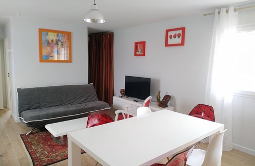 Ploemeur Apartment | T2 close to the beach in a quiet dead end
