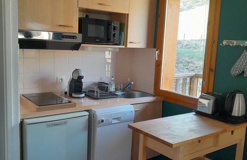 Besse-et-Saint-Anastaise Apartment | T2 Confortable Super Besse