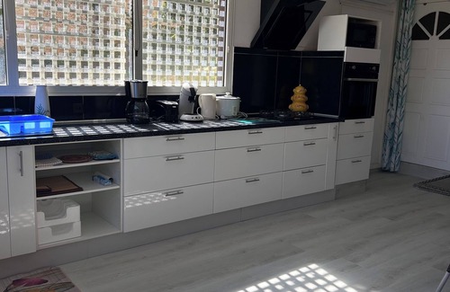 La Riviere Saint-Louis Apartment | T2 in private residence with air conditioning