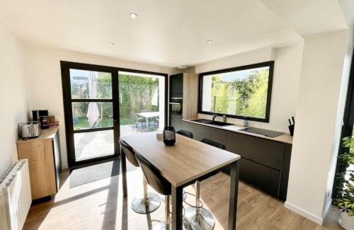Riantec Apartment | T2 neuf Hyper Design - Jacuzzi - Proche plages