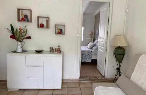 Lamentin Apartment | T2 Ti Joe Au cœur de Guadeloupe