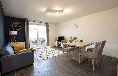 Argenteuil Apartment | T3 - EXCEPTIONAL - 2 terraces - FREE parking - spacious - near Paris