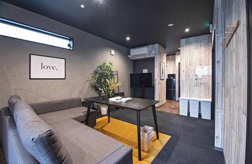Shinsekai House | Tabitime tsutenkaku