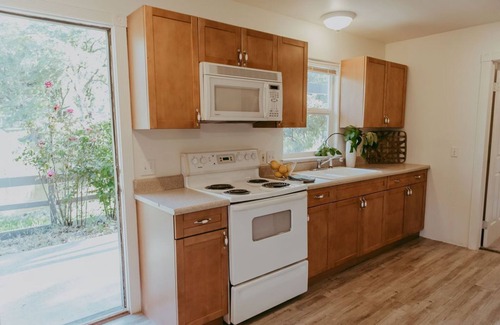 California Wine Country Cottage | Tadpole Cottage