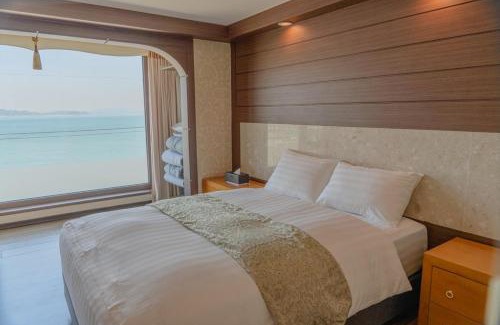 Araemok House | Taean Beach Resort Pension