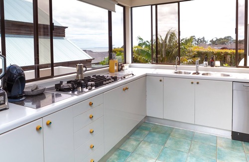 Takapuna House | Takapuna with own beach access