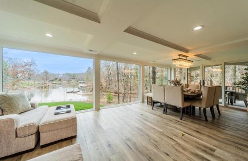 Denver House | Take it to the Bank by AvantStay New Pool Hot Tub Sleeps 16
