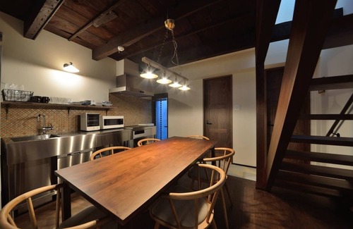Karasuma Apartment | TAKEYA Gojo West (竹屋五条西館)